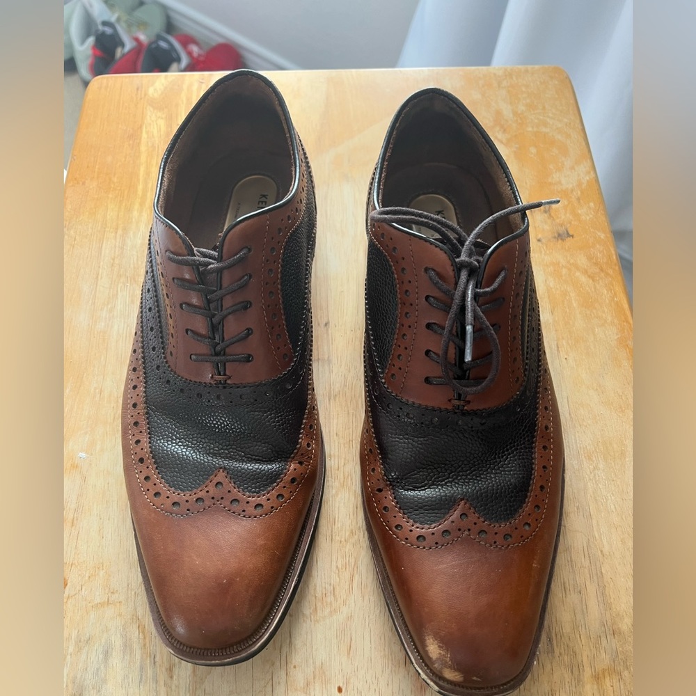 Kenneth Cole size 9 - used